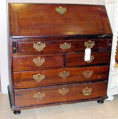 Lot 187 - Federal Mahogany Slant-Front Desk The lid...