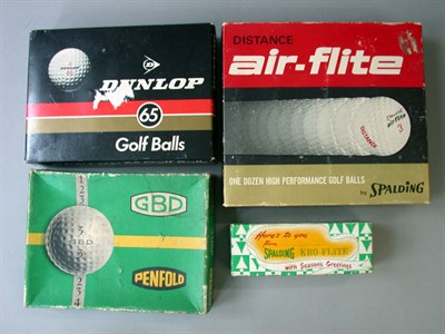 Lot 116 - A boxed dozen Spalding Air-Flite balls; a...