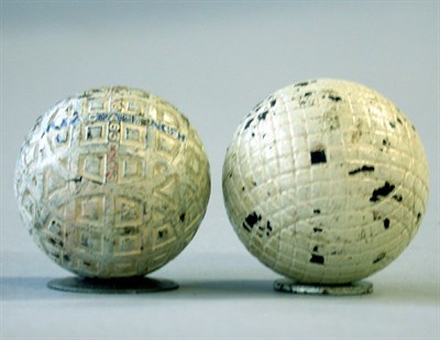 Lot 177 - A Silvertown mess gutty, very good; and an R &...