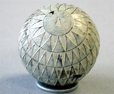 Lot 253 - The Duplex with alternating isosceles triangle...