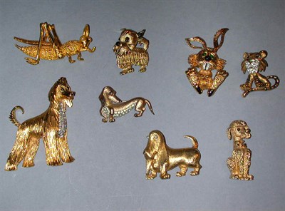 Lot 423 - Group of Dog and Other Animal Pins 1950s/60s...