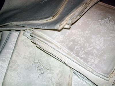 Lot 509 - Group of Fine Damask Napkins Several patterns,...