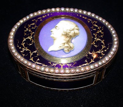 Lot 486 - French Gold, Enamel and Pearl Set Snuff Box...