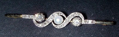 Lot 151 - Diamond and Natural* Pearl Bar Pin The yellow...