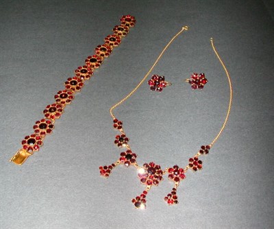 Lot 348 - Suite of Bohemian Garnet Jewelry Yellow gold...