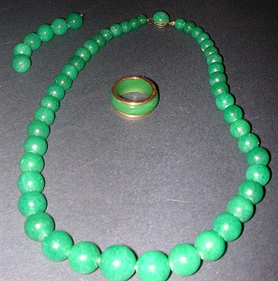 Lot 26 - Adventurine Necklace and Ring The single...