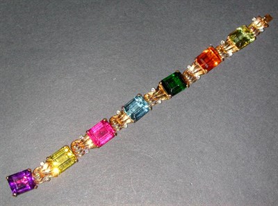 Lot 227 - Multicolored Stone Bracelet 18 kt. yellow gold,...