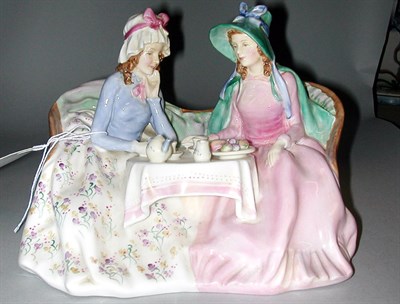 Lot 814 - Royal Doulton Porcelain Figural Group
