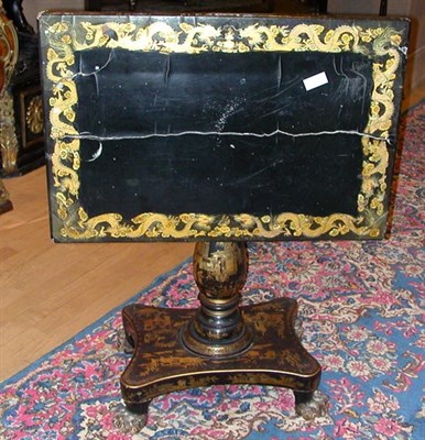 Lot 538 - Regency Style Chinoiserie Decorated Papier...