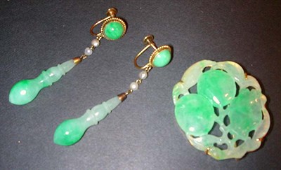 Lot 313 - Chinese Jade Pin and Pair of Earrings 14 kt....