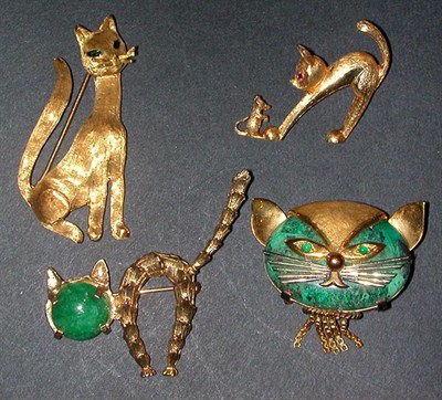 Lot 59 - Group of Four Assorted Cat Pins 14 kt. yellow...
