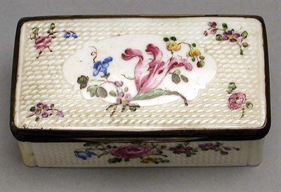 Lot 514 - French Porcelain Snuff Box 18th Century Of...