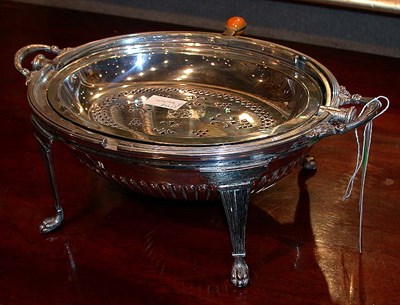 Lot 425 - English Silver Plated Bun Warmer