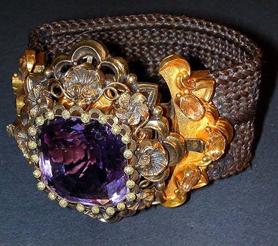 Lot 296 - Gold, Amethyst and Hair Combination Pin/...