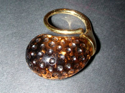 Lot 67 - Smoky Quartz Ring 18 kt. yellow gold, of...
