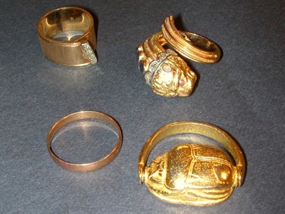 Lot 33 - Group of Four Assorted Gold Rings 14 kt....