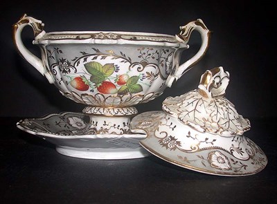 Lot 459 - English Porcelain Sauce Tureen with Attached...