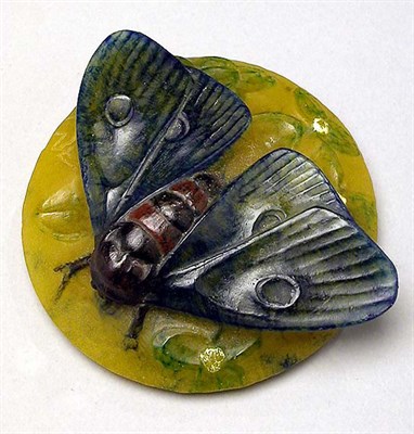 Lot 373 - Almeric Walter Pate de Verre Moth Paperweight...