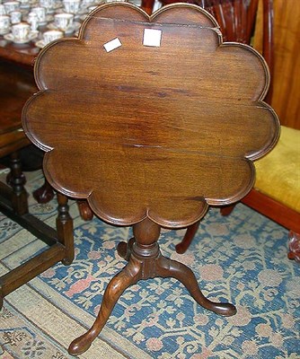 Lot 637 - Georgian Mahogany Tilt-Top Tea Table