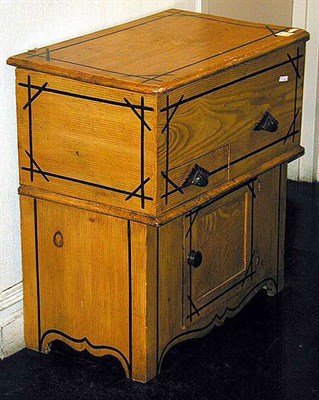 Lot 191 - Victorian Grain Painted Dry Sink