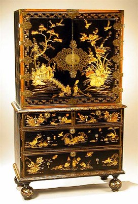 Lot 573 - William and Mary Gilt Decorated Black...