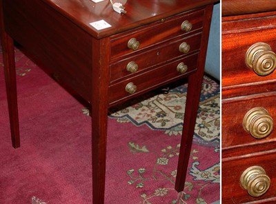 Lot 298 - Federal Mahogany Side Table