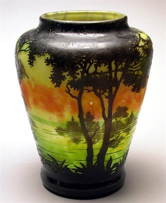 Lot 226 - Daum Nancy Cameo Glass Vase Of flaring...