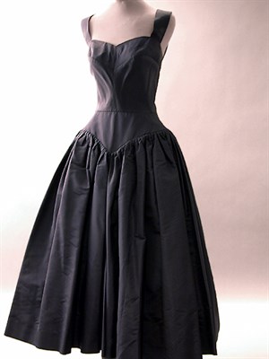 Lot 616 - Traina-Norell Navy Taffeta Panier Cocktail...