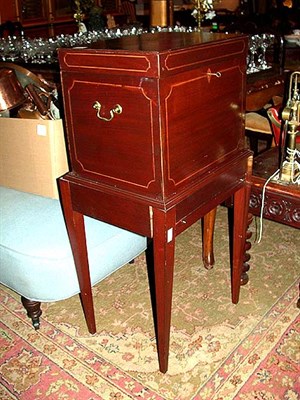 Lot 408 - Federal Style Mahogany Cellaret on Stand