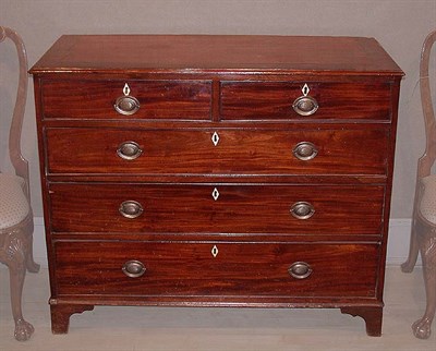 Lot 550 - George III Mahogany Chest of Drawers