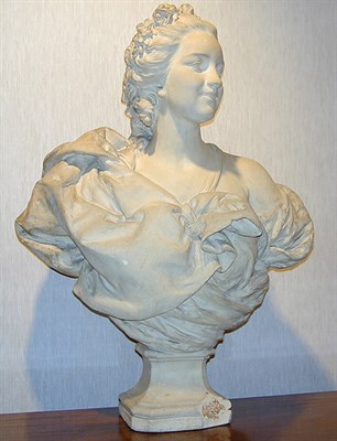 Lot 214 - Composition Bust of a Maiden