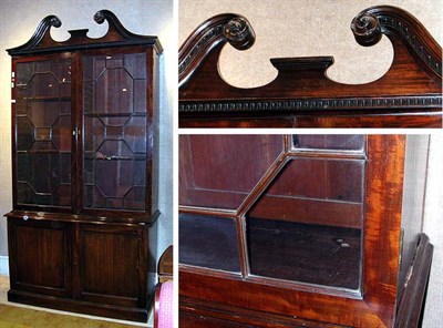 Lot 421 - George III Mahogany Bookcase