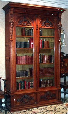 Lot 325 - Victorian Style Walnut Bookcase