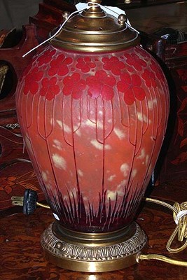 Lot 359 - La Verre Francais Cameo Glass Vase The orange...