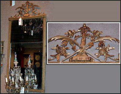 Lot 498 - Neoclassical Style Gilt-Wood Mirror