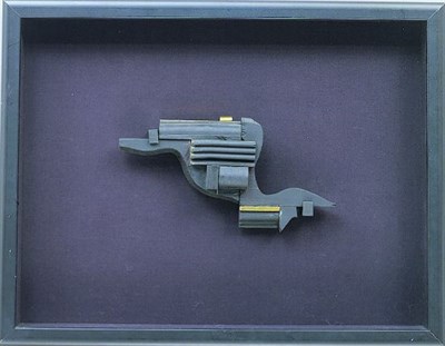 Lot 18 - Louise Nevelson American, 1899-1988 PENDANT...