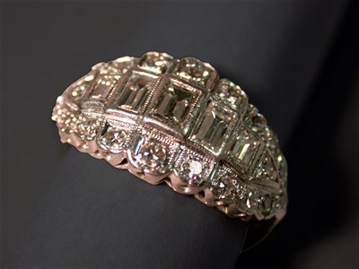 Lot 280 - Diamond Dinner Ring Platinum, set to the top...