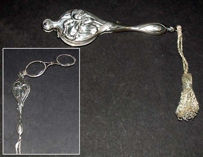 Lot 462 - Art Nouveau Sterling Silver Lorgnette