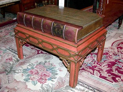Lot 430 - Georgian Style Painted and Parcel Gilt...