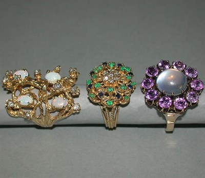 Lot 140 - Three Assorted Gold and Stone Rings 14 kt....