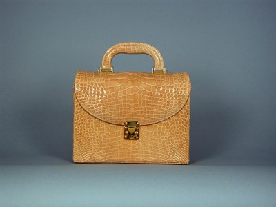 Lot 865 - Lana of London Latte Alligator Bag Pale camel,...