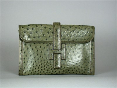 Lot 869 - Hermes Green Ostrich Clutch Of envelope design,...