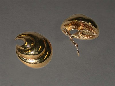 Lot 77 - Pair of Gold Swirl Earclips