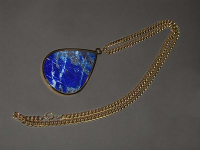 Lot 327 - Gold and Lapis Lazuli Pendant and Chain