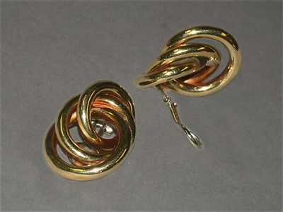Lot 76 - Pair of Gold Love Knot Earclips