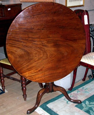Lot 366 - George III Mahogany Tilt-Top Table