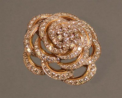 Lot 241 - Diamond Flower Brooch/Pendant