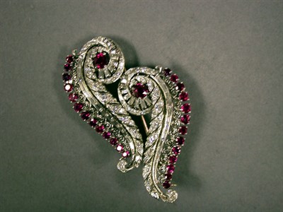 Lot 317 - Diamond and Ruby Double Clip Brooch