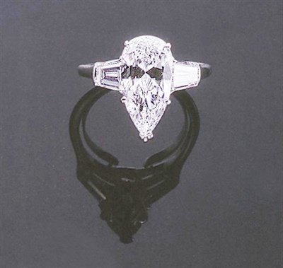 Lot 303 - Important Diamond Engagement Ring