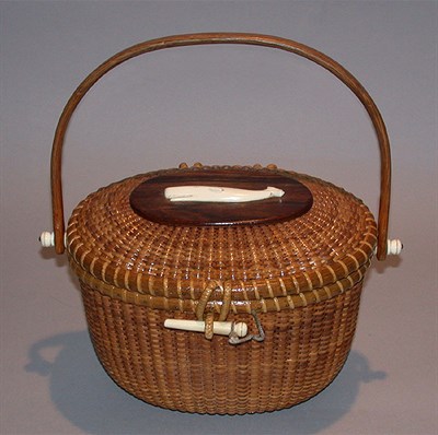 Lot 803 - Nantucket Basket